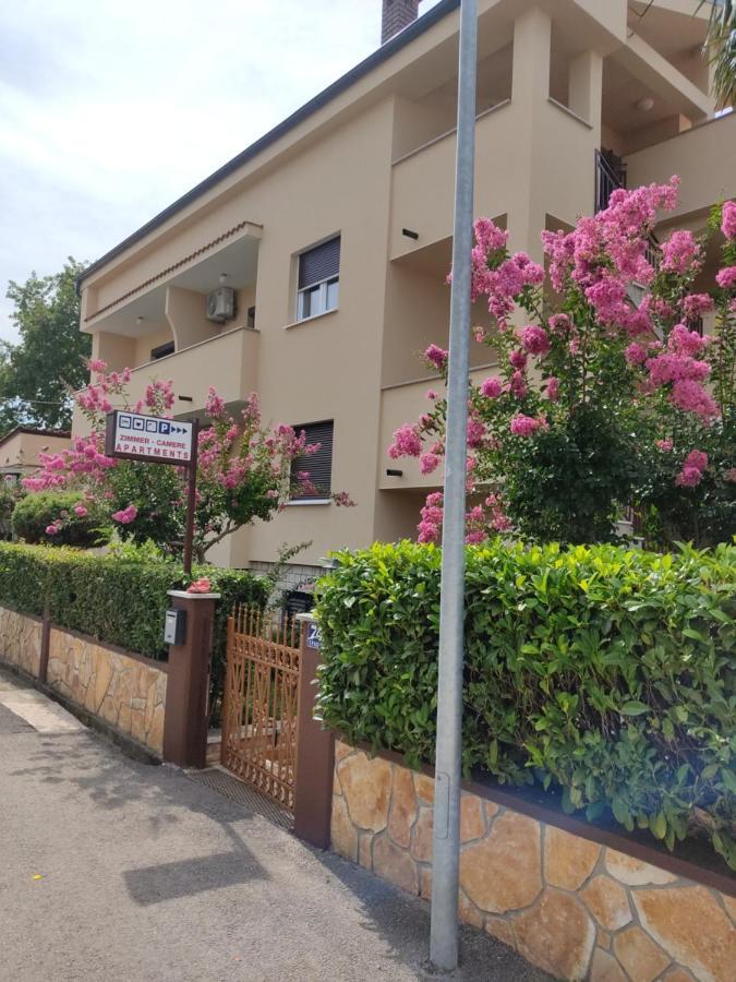 Apartment Mara *