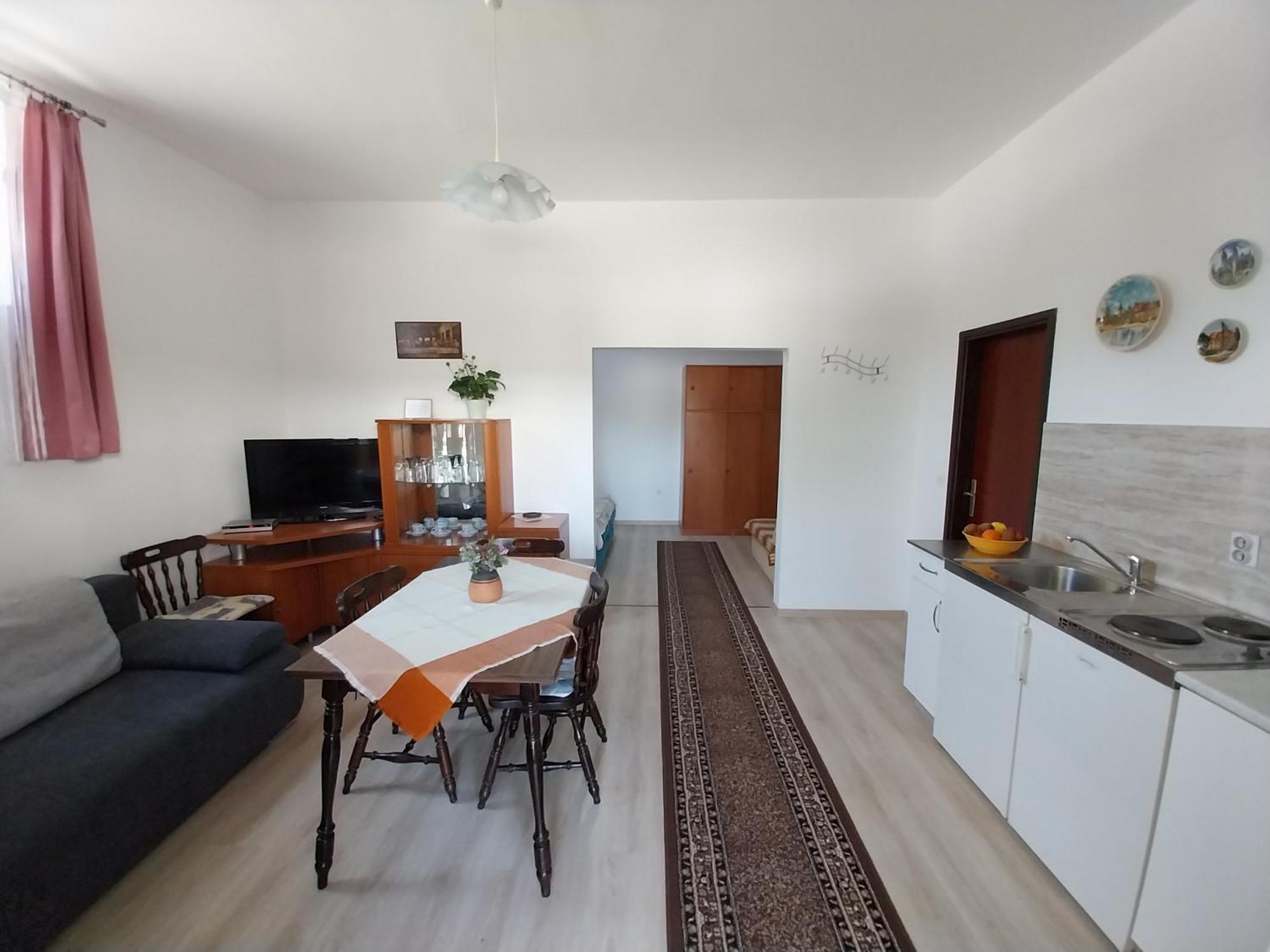 Mara Apartment *